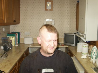 Q's Close Shave - photo 3